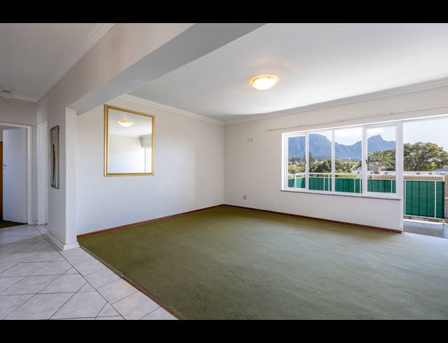2 BEDROOM APARTMENT SOLD IN PLUMSTEAD